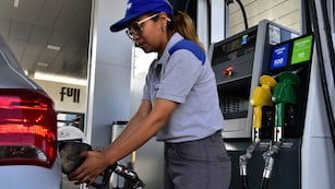 El precio del combustible no se tomó feriado y aumentó este Día del Trabajador en Córdoba.