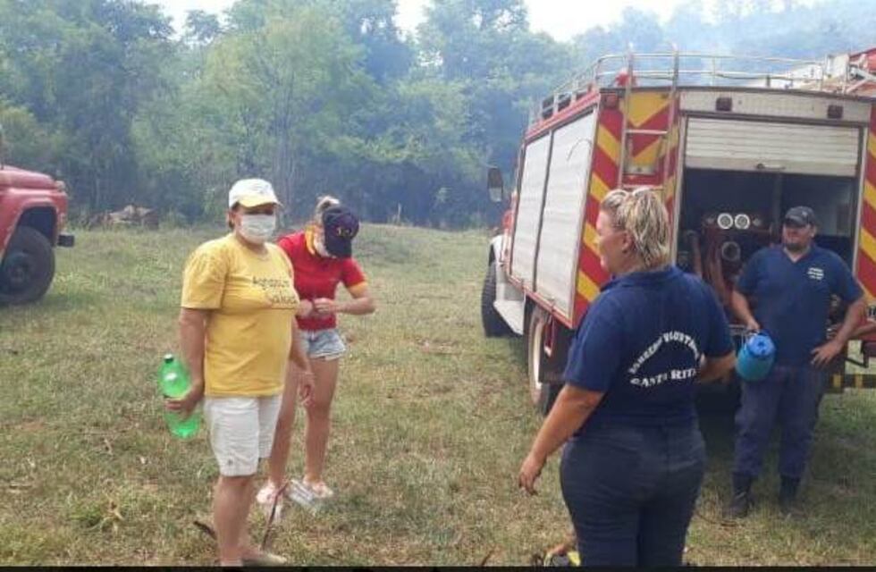 Continúa la asistencia sanitaria en zonas afectadas por incendios Alba Posse y 25 de Mayo
