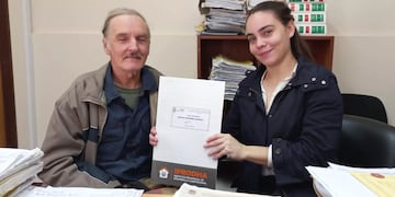 Trabajan para entregar 134 escrituras de propiedad a vecinos de Pozo Azul.