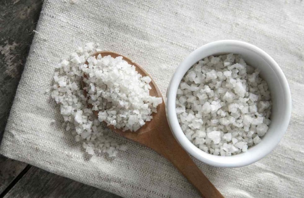 Baño energético de sal: cómo limpiar tu karma