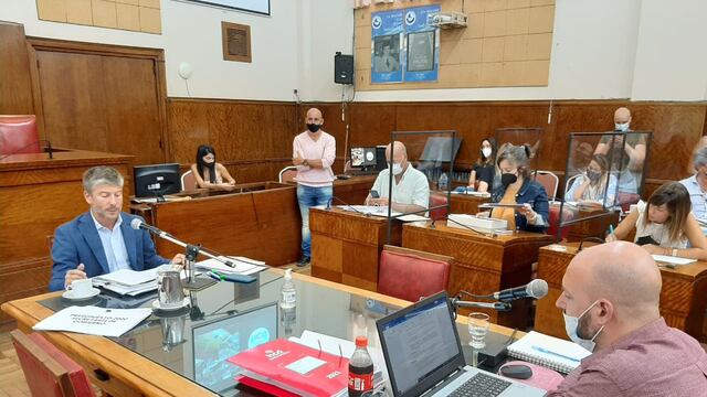 El secretario de Gobierno de General Pueyrredón participó de la reunión en el recinto del HCD.