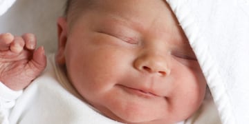 Cuáles fueron los nombres más elegidos para bebés en 2025.