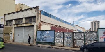 El depósito de El Palacio del Rodado, donde robaron monopatines y scooters. (La Voz/Pedro Castillo)