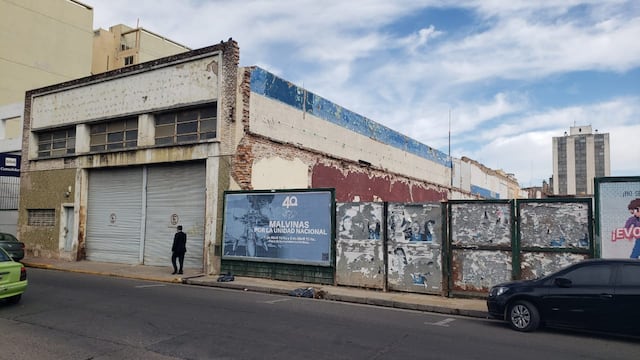 El depósito de El Palacio del Rodado, donde robaron monopatines y scooters. (La Voz/Pedro Castillo)