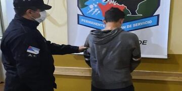Un joven intentó robar en una vivienda y fue detenido.