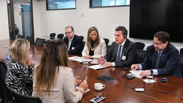 Washington DC.-
Reunión entre Sergio Massa y Anna Bjerde, Directora Gerente de Operaciones de Crédito del Banco Mundial. A continuación, reunión de trabajo en el BID