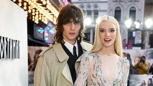 Anya Taylor-Joy junto a Malcolm McRae, su esposo.