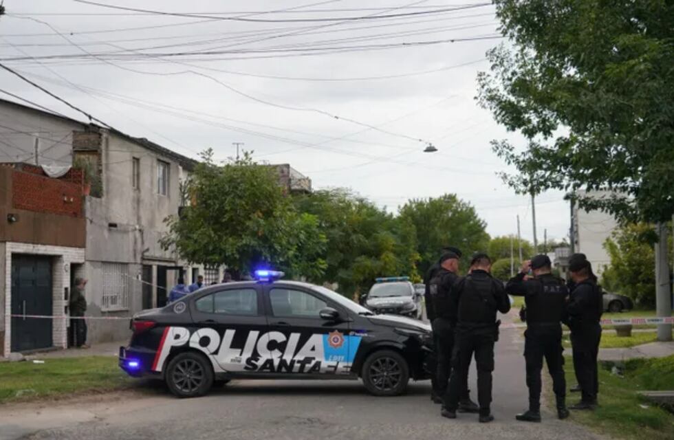 Doble crimen en Rosario: asesinaron a balazos a una pareja y se entregó el exnovio de una de las víctimas