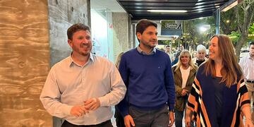 Los dirigentes de Unidos para Cambiar Santa Fe se enfrentarán en las PASO.