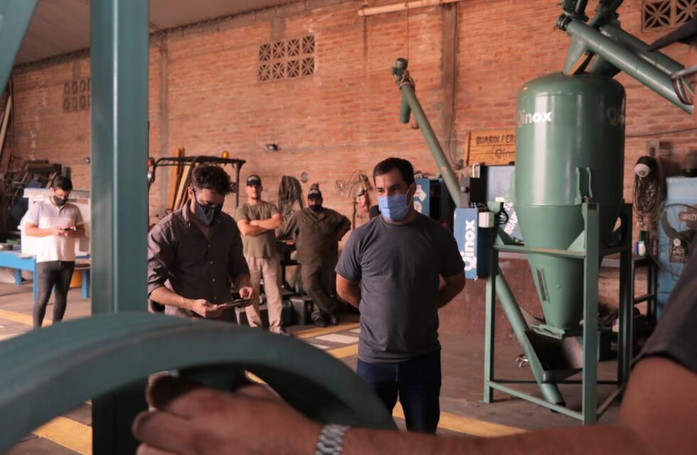 Hilandería vuelve a producir tras tres años con una dotación de 12 trabajadores