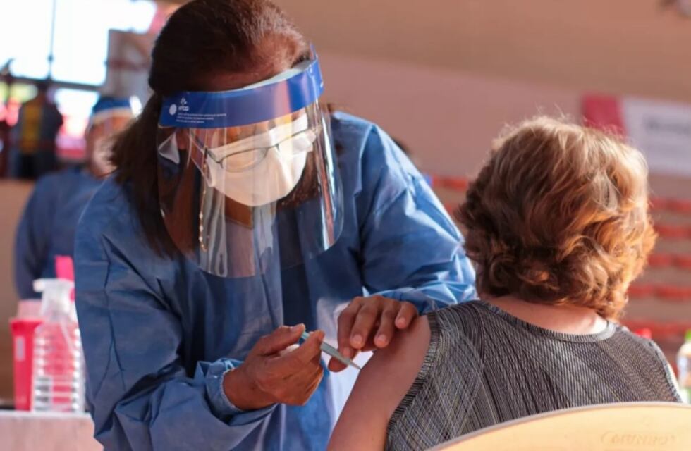 Vacunación: Tucumán recibió 2000 dosis de Sputnik V