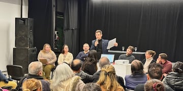 Diálogo con vecinales por obras