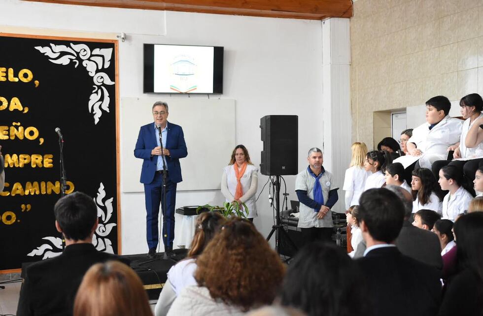 La Escuela Nº 479 “Cristóbal Colón” celebró su centenario