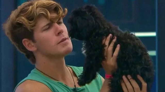Mora, la perra de Gran Hermano, pasó por la peluquería y salió irreconocible.