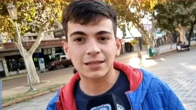 Santiago Barroso es el periodista de 23 años que denunció a un colectivero por abuso sexual y decidió revelar su identidad ante los medios sanjuaninos.