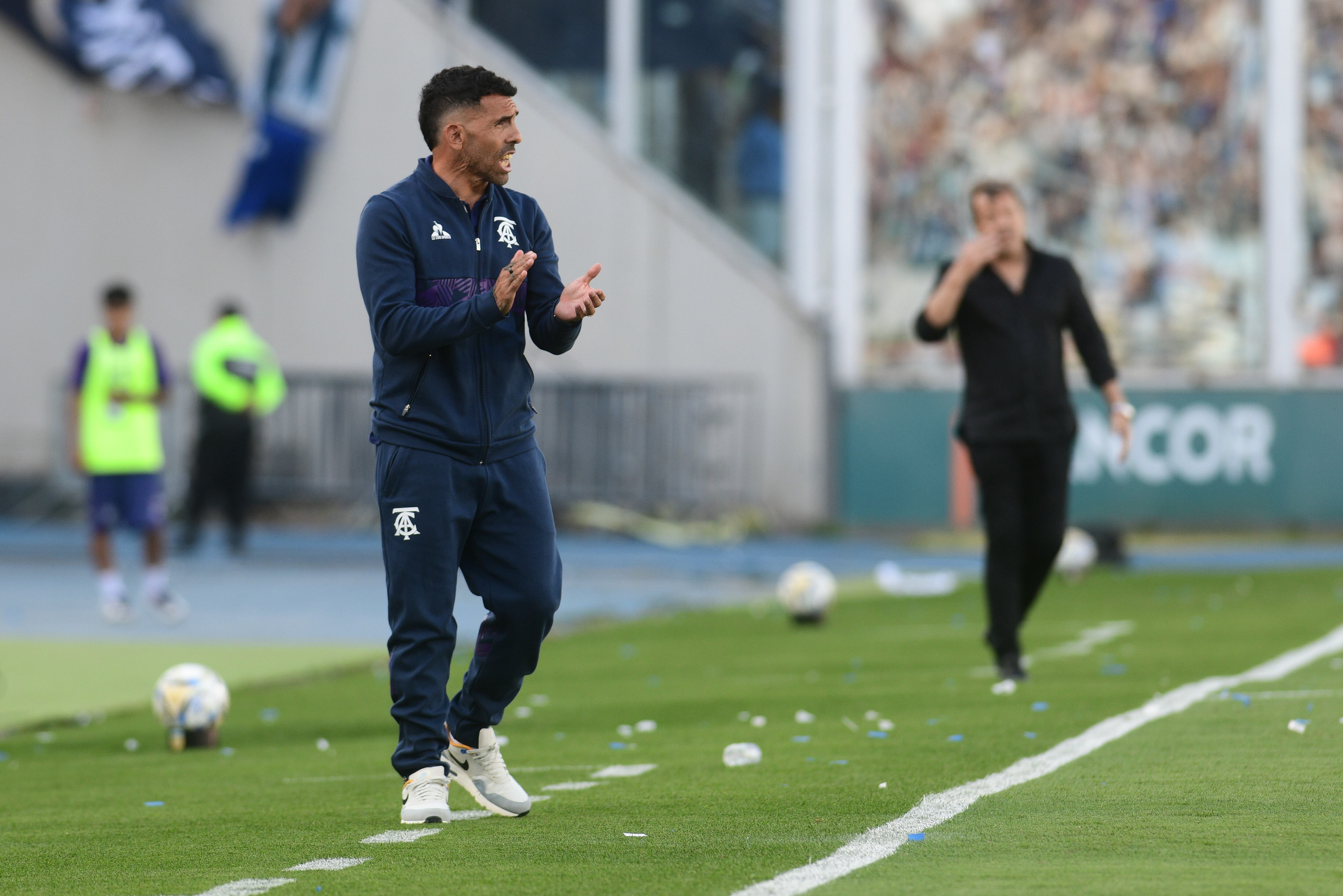 Talleres ante Belgrano, por la fecha 11 del Torneo Clausura. (Ramiro Pereyra / La Voz).