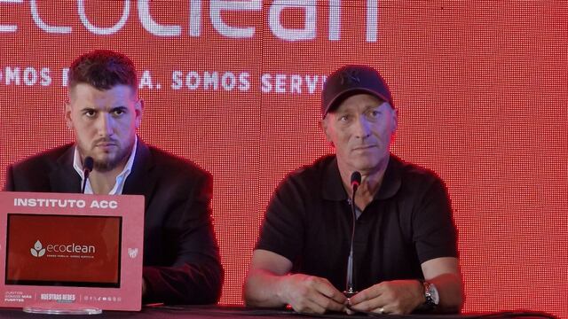 Juan Manuel Cavagliatto, presidente de Instituto presentó como nuevo DT a Pedro Troglio en el bar de la sede del club