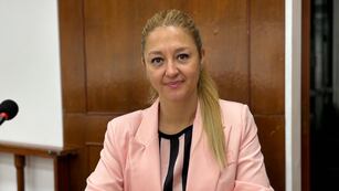 La Concejal de Unidos para Cambiar Santa Fe (PDP), Arq. Carla Boidi,