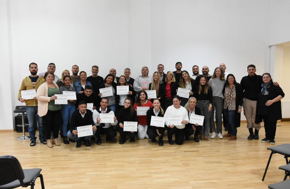 Nueva entrega de certificados de la Diplomatura en Gestión para el Desarrollo Territorial