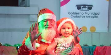 Papá Noel de visita en Arroyito 2023