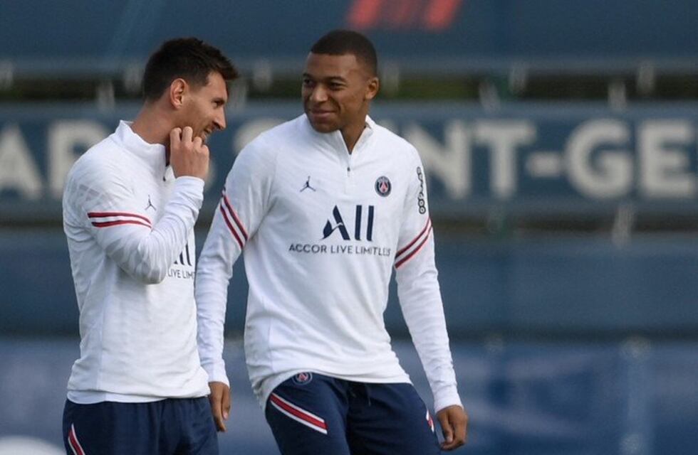 Así fue el encuentro entre Messi y Mbappé en los entrenamientos del PSG tras la final del Mundial