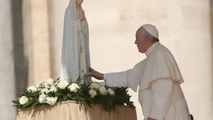 El Papa Francisco y la Virgen de Fátima.