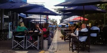 Gualeguaychú. Peatonal gastronómica.