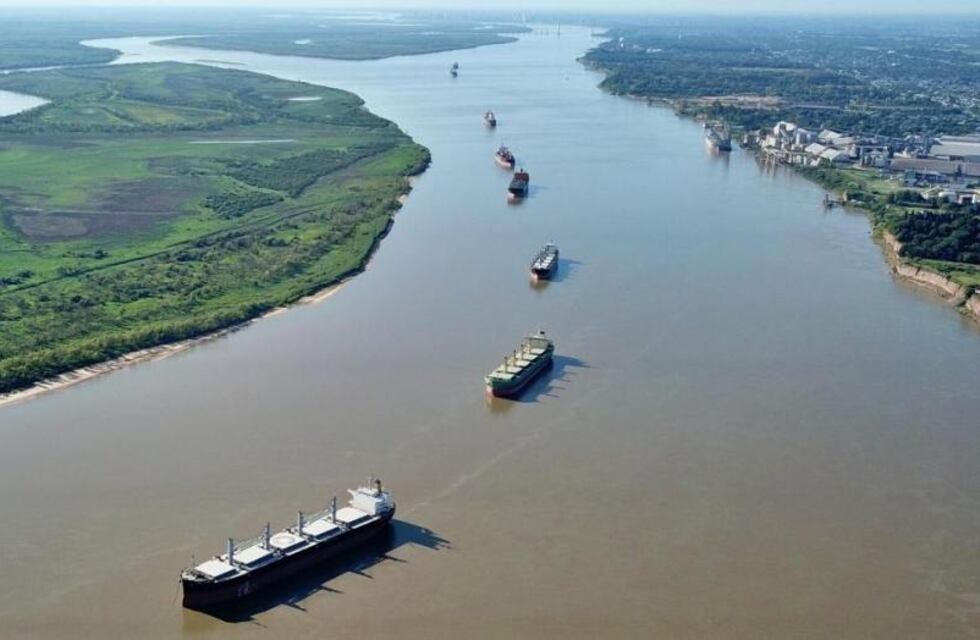 El Estado nacional tomará control de la Hidrovía Paraná-Paraguay durante un año