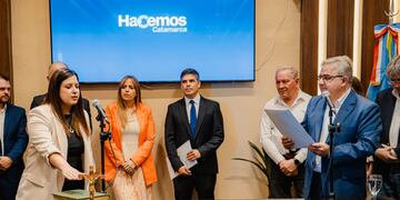 La flamante funcionaria destacó la importancia del diálogo y el uso de tecnología para modernizar el Estado.