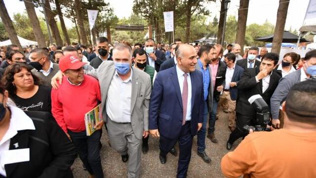 Jaldo: “La lechería tiene futuro y en Trancas está acompañada por el Gobierno Nacional, Provincia y municipio”