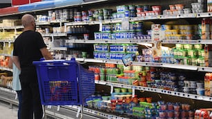 Los cordobeses se endeudan para comprar alimentos y pagar gastos corrientes.