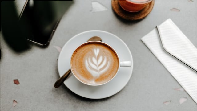 Flat White: cómo preparar en casa de forma fácil y con pocos ingredientes este café tan popular.