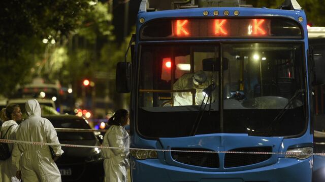 El chofer continúa internado en el Heca grave.