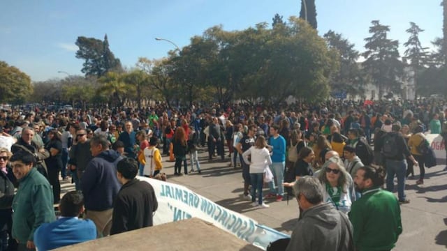 Los docentes e investigadores universitarios de Córdoba se sumarán al paro del 26 de febrero.