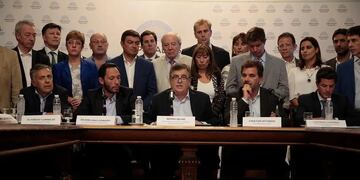 Senadores de JxC se manifestaron en contra del Gobierno.