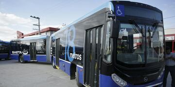 Niño de Salta, fanático de los colectivos Saeta.