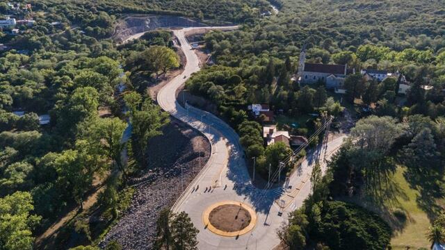 Habilitan el nuevo puente sobre el río Aschochinga (Gobierno de Córdoba)