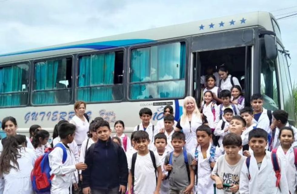 Promueven el correcto uso del boleto estudiantil