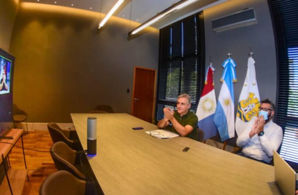 Se entregaron escrituras gratuitas a 42 familias de Córdoba capital