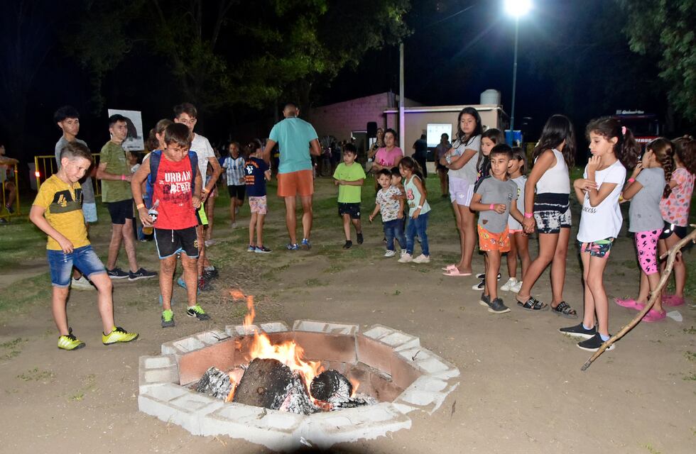 La Municipalidad de Tránsito organizó el Primer Fogón para niñas y niños