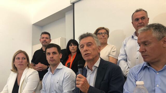 Gisela Scaglia, Leonardo Viotti, Mauricio Macri y José Nuñez