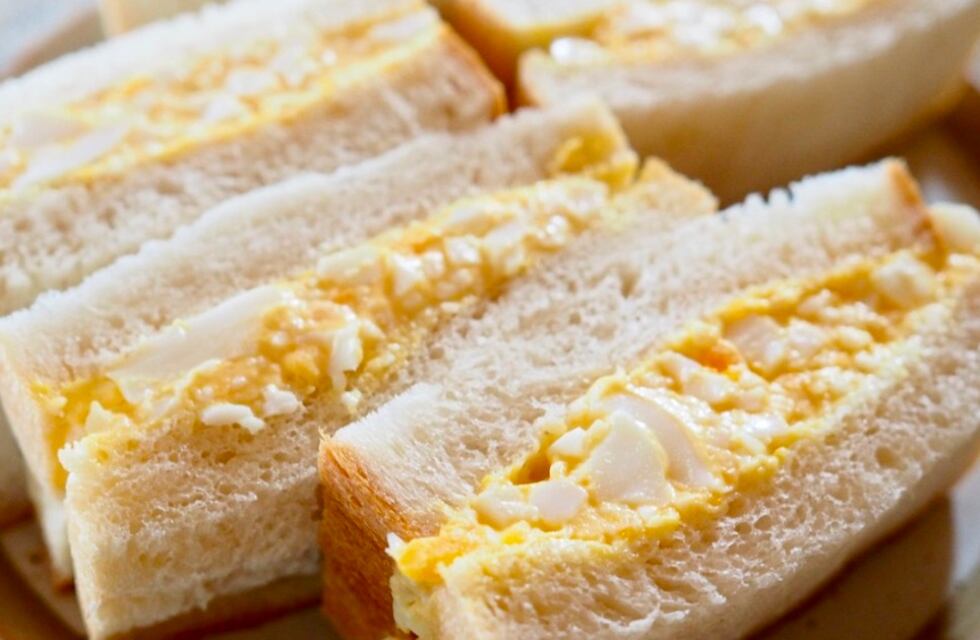 Cómo hacer los sándwiches de miga virales con solo 3 ingredientes