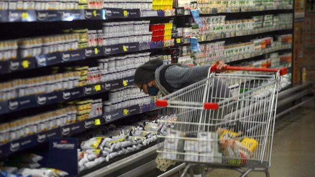 La inflación se acelera en Argentina. (La Voz / Archivo)