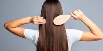 La rutina capilar para dormir que debés realizar para tener el cabello perfecto
