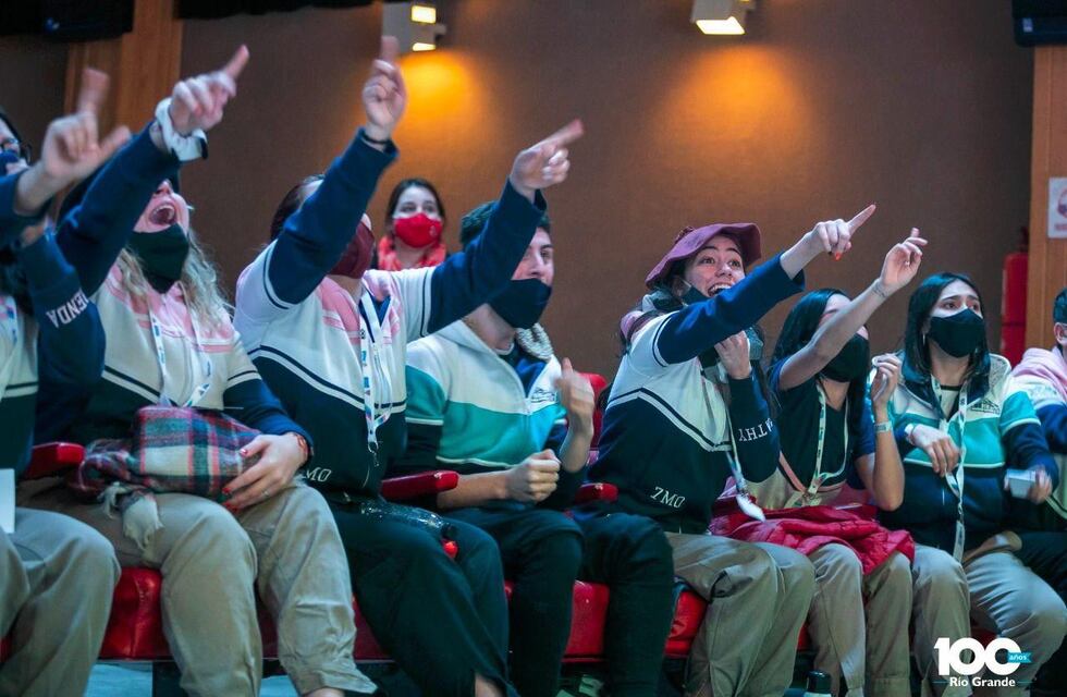 Las “Olimpiadas Estudiantiles del Centenario” iniciaron convocando un gran número de participantes