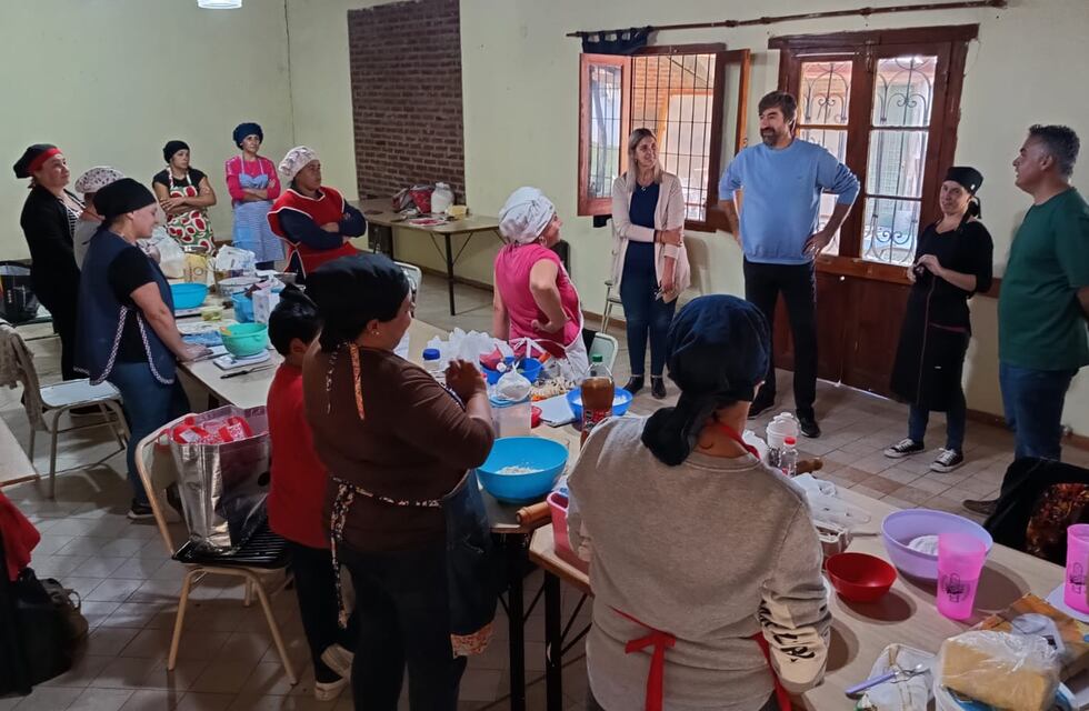 Talleres de Capacitación Laboral coordinados junto a la Departamental de Educación de Jóvenes y Adultos