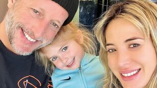 Jésica Cirio, Martín Insaurralde y Chloe. (Instagram Jésica Cirio)