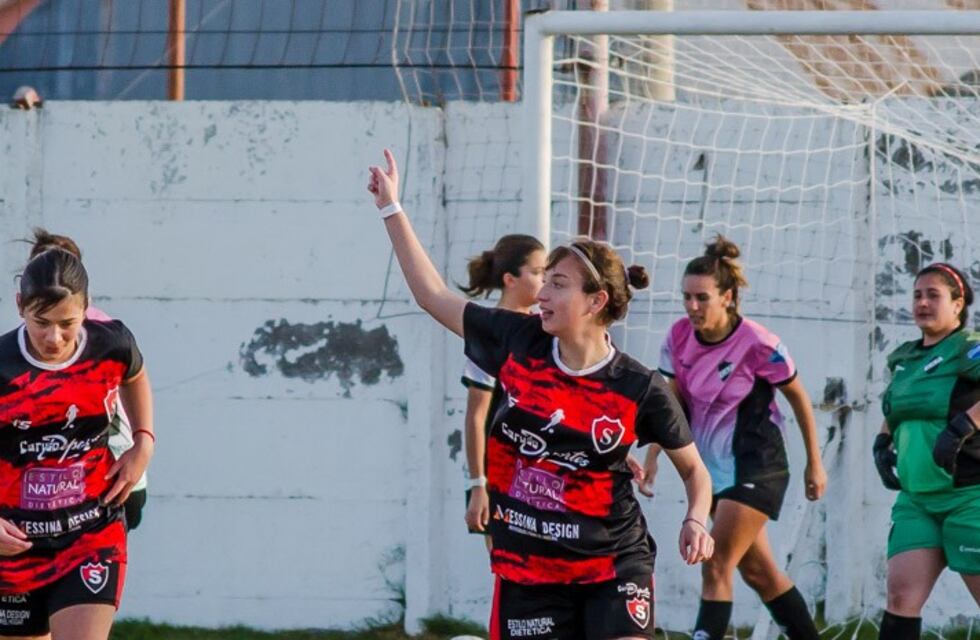 Fútbol Femenino: Rosario y Sporting ganaron por la sexta fecha