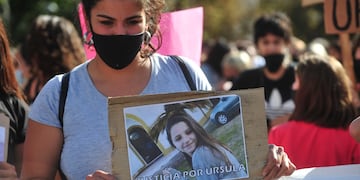 Marcha por Úrsula Bahillo.