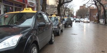 Aumentan las tarifas de taxis en Río 4 (foto, Quattro TV).